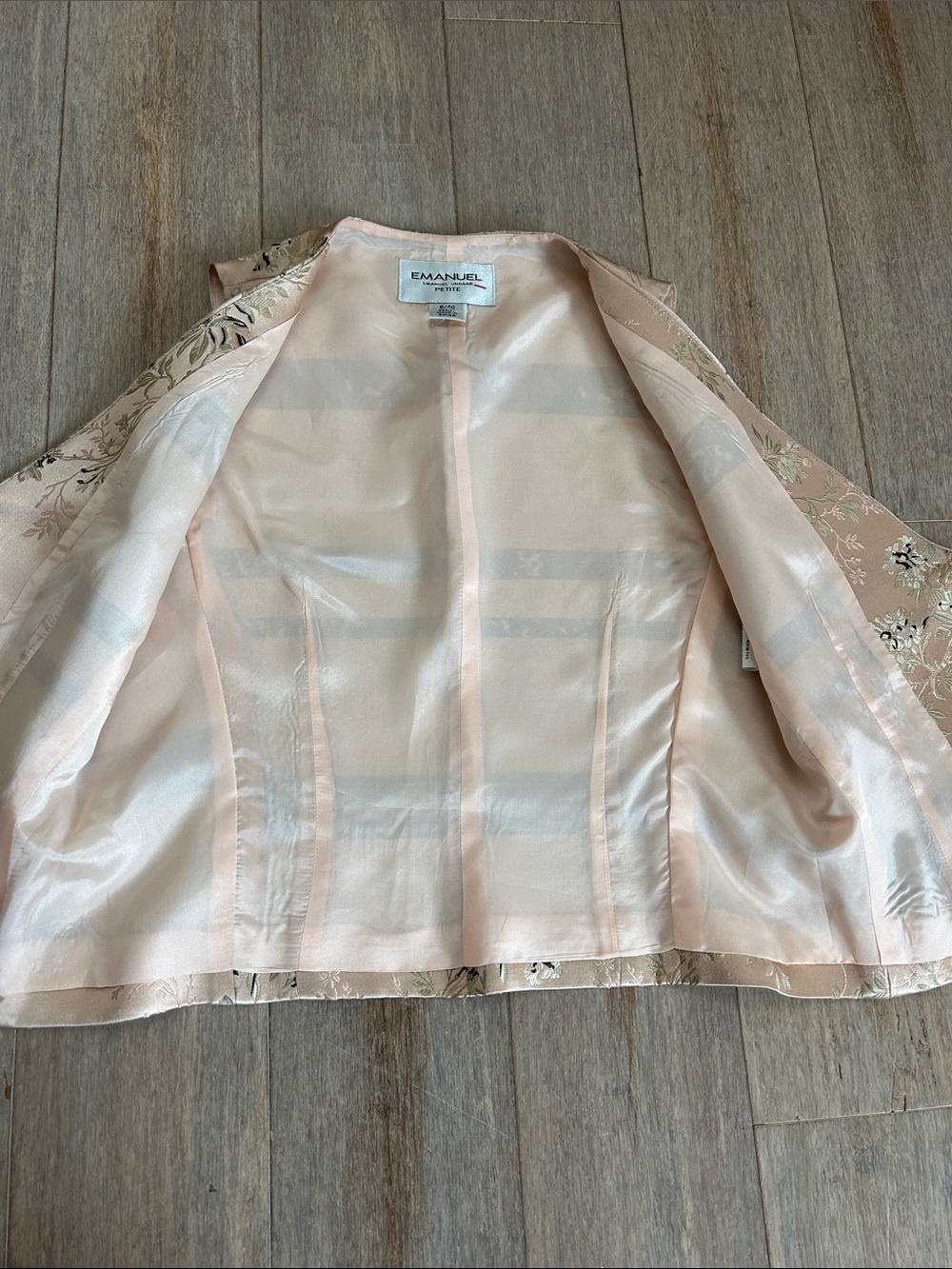 VTG silk Emanuel Embroidered Floral Vest in Blush mandarin asian style brocade - Picture 13 of 14